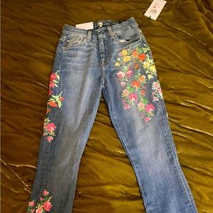 Women’s 7forallmankind embroidered floral skinny ankle jeans - NWT